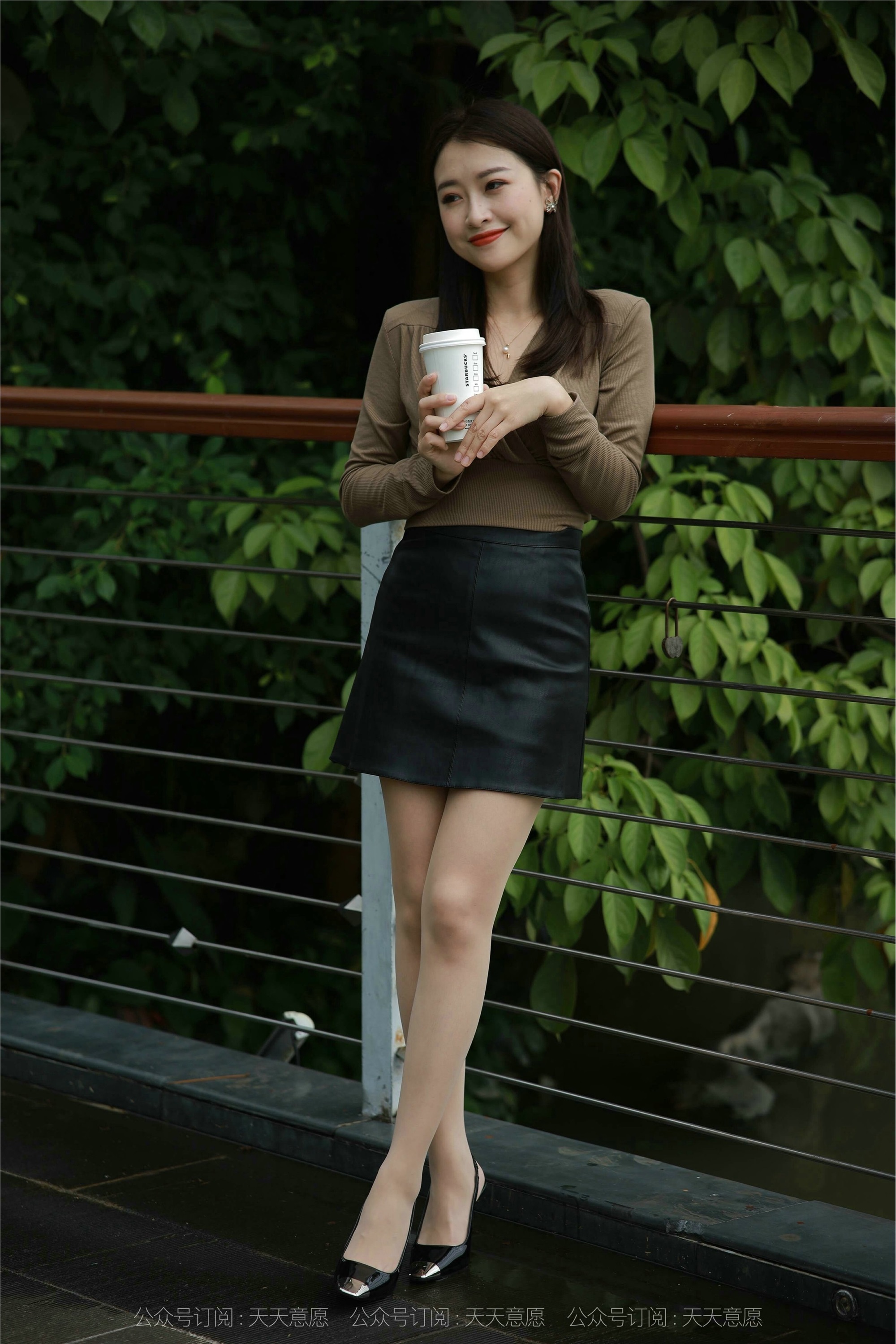 IESS异思趣向  2021.10.07 丝享家940：小婕《公园偶遇》